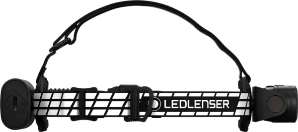 Latarka Ledlenser H19R Signature Czołówka Ledlenser H19R Signature jest najwyższej klasy latarką dla sportów extremalnych. Połączenie dwóch indywidualnych, równoległych systemów świecena LED - Flood i Spot - generuje wyjątkowe światło. Dzięki Ledlenser Connect App oraz połączeniu poprzez Bluetooth latarkę można spersonalizować oraz sterować nią na odległość. Szeroki dostęp do potrzebnych akcesoriów w opakowaniu standardowym umożliwia wszelakie zastosowania np. na kasku. Pozostałe dodatki jak światło czerwone, system Optisense oraz wysoki stopień ochrony IP 68 koronują latarkę Ledlenser H19R Signature na królową czołówek.   Charakterystyka:- ekstremalnie mocna, wytrzymała, ogniskowalna czołówka Premium o sile światła do 4000 Lumen połączona z technologiami przyszłości, - Fusion Beam System do generowania równoległych systemów świecenia LED - Flood i Spot,- sterowana na odległość poprzez system Bluetooth połączony ze smartfonem w celu personalizacji ustawień osobistych z aplikacją Ledlenser Connect App,- ekstrelmalnej wytrzymałości, na wodę i kurz, stopień ochrony IP68,- szeroki dostęp do potrzebnych akcesoriów w opakowaniu standardowym. Zawartość opakowania:- akumulator, klips, system sterowania przez Bluetooth, adapter GoPro, uchwyt do kasku, złączki, MTB light bracket, uchwyt na statyw, kabel magnetyczny do ładowania,  adapter sieciowy USB, przedłużacz do ładowania.