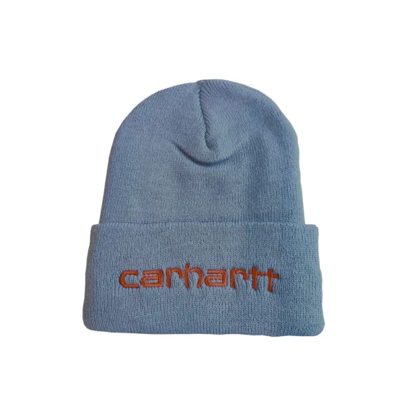 Czapka Carhartt Teller Hat FOLKSTONE GRAY Czapka Carhartt Teller Hat to ciepła zimowa czapka wykonana w 100% z komfortowego akrylu. Wewnątrz materiału znajduje się warstwa izolacyjna 3M Thinsulate Stretch 40g, która jest lekka ciepła i elastyczna, a jednocześnie doskonale utrzymuje ciepło oraz odprowadza wilgoć. Najważniejsze funkcje i elementy czapki: Materiał: 100% akryl Warswta izolacyjna 40g 3M™ Thinsulate™ Stretch Haftowane logo Carhartt z przodu Małe logo Carhartt z tyłu Czapka wyprodukowana w Kanadzie 3M™ Thinsulate™ Stretch, warstwa izolacyjna zaprojektowana z myślą o ruchu, porusza się wraz z Tobą. Elastyczna warstwa izolacyjna daje odzieży wierzchniej, sportowej, rękawiczkom i akcesoriom swobodę rozszerzania się i kurczenia wraz z materiałem. Izolacja 3M™ Thinsulate™ doskonale utrzymuje ciepło, a jednocześnie transportuje nadmiar wilgoci poza materiał odzieży abyś czuł się komfortowo przez cały dzień.