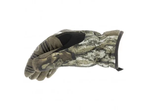 Rękawice Mechanix SUB40 REALTREE EDGE r.L Zimowe rękawice Mechanix Wear SUB40 są wyposażone w kamuflaż Realtree Edge™ i izolację 3M 40g Thinsulate™, które zapewniają ukrycie i zatrzymanie ciepła w trakcie pracy lub polowania. Wprowadzona została również wodoodporna bariera w postaci membrany. Najważniejsze funkcje i elementy rękawicy: Elastyczne mankiety ułatwiające zakładanie i zdejmowanie rękawic Wzór kamuflażu Realtree Edge™ pozwala wtopić się w teren Izolacja 40g 3M Thinsulate™ skutecznie zatrzymuje ciepło i utrzymuje ręce ciepłe Elastyczna wodoodporna membrana na całej powierzchni Odporne na ścieranie wzmocnienia kciuka do podnoszenia ciężkich przedmiotów Ergonomiczna konstrukcja palca spustowego zapewnia precyzję i kontrolę Antypoślizgowy silikonowy nadruk Padlock™ poprawia przyczepność w terenie Wytrzymała skóra syntetyczna obsługująca ekrany dotykowe Wyściółka dłoni z pianki o grubości 3 mm zapewnia wygodę i ulgę podczas ciągnięcia sprzętu w terenie Zdejmowany klips sprężynowy utrzymuje twoje rękawiczki razem Karta produktu do pobrania tutaj (ang.) Dzięki cząsteczkom węgla w strukturze materiału, można bez problemu obsługiwać ekrany dotykowe