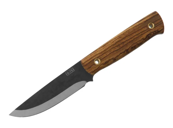Nóż ZA-PAS Biwi Zebrawood BIWI to nóż, który zapewni Ci doskonałe właściwości tnące oraz wytrzymałość, niezależnie od sytuacji! Nasz nóż o długości 225 mm i ostrzu o długości 100 mm to narzędzie, które sprosta najtrudniejszym wyzwaniom. Ostrze wykonane jest z wytrzymałej stali 4H13, zahartowanej do twardości 58 HRC, co zapewnia doskonałą jakość tnącą oraz trwałość. Elegancka drewniana rękojeść nie tylko dodaje klasycznego wyglądu, ale także zapewnia pewny chwyt w każdych warunkach. Dodatkowo, nóż jest niezwykle poręczny, co umożliwia komfortową pracę przez długi czas. W komplecie znajdziesz praktyczną pochwę wykonaną ze skóry, która ułatwi przechowywanie i transportowanie Twojego narzędzia.Za-Pas to rodzinna firma założona przez pasjonatów, dla których produkcja bardzo dobrej jakości noży w przystępnych cenach stała się celem życia. Dzięki zdobytej wiedzy i doświadczeniu, udało im się stworzyć serię noży, które spełniają wszystkie założenia, są trwałe, wygodne i w 100% wykonane w Polsce. Jedną z głównych zalet noży Za-Pas jest ich uniwersalność. Doskonale sprawdzają się podczas wędrówek, biwaków, polowań czy wspinaczki.Można ich używać do przycinania gałęzi, przecinania lin lub innych materiałów, obierania i krojenia żywności oraz wykonywania precyzyjnych prac.