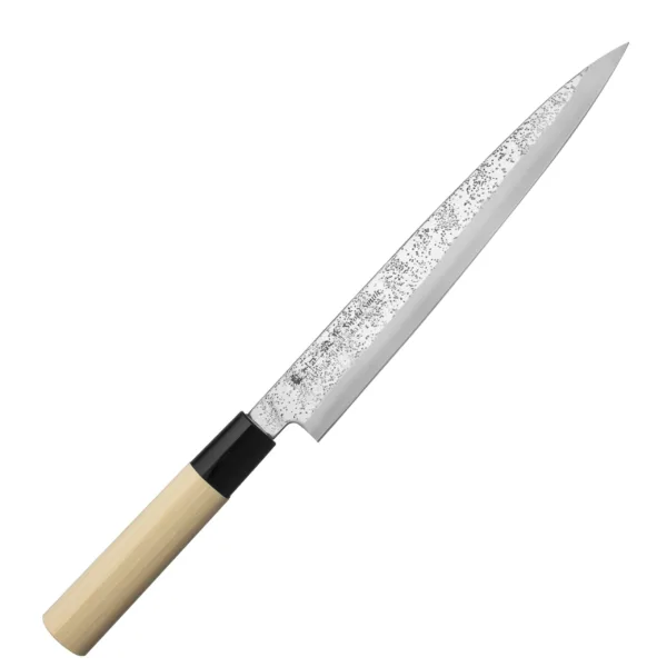 Satake Nashiji Natural Nóż Yanagi-Sashimi 21cm Satake Nashiji Natural Nóż kuchenny Yanagi-Sashimi 21 cm
Nóż do sashimi (Yanagi) to tradycyjny japoński nóż, który służy do krojenia świeżych filetów na niemal przezroczyste plastry. Znakomicie się sprawdza podczas przygotowywania sushi, rybnego carpaccio oraz innych potraw z bardzo delikatnych składników. Długie, wąskie i sztywne ostrze zapewnia drobiazgową precyzję, a jednostronny szlif – czyste cięcie. Nożem Yanagi najlepiej wykonywać jednostajny ruch w jednym kierunku: do siebie.
Dane techniczne:
Ostrze - stal molibdenowo-wanadowaRękojeść - drewno magnolii pierścień z tworzywaTwardość - 56-58 HRCDługość całkowita - 33,3 cmDługość ostrza - 21 cmSzerokość klingi - 3 cmGrubość klingi - ok. 2 mmSposób ostrzenia - szlif jednostronny symetrycznyWaga - ok. 70 g
 