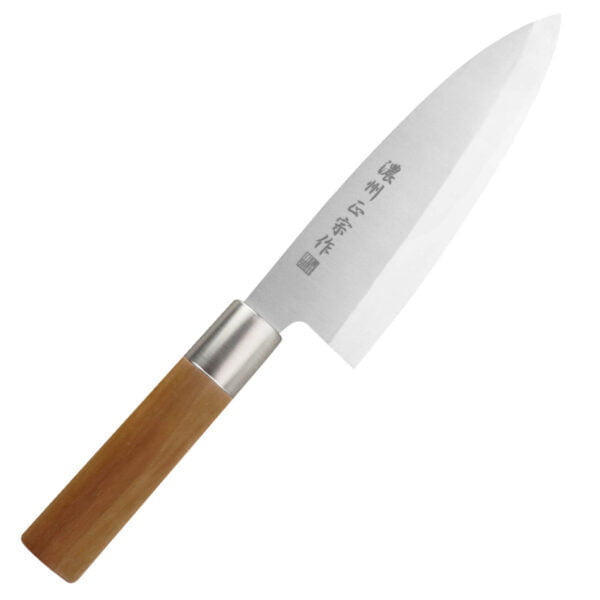 Satake Masamune Nóż Deba 16 cm Satake Masamune Nóż Deba 16 cm
Tradycyjny japoński nóż z grubą, zwężającą się klingą, który służy do odgławiania i filetowania ryb w taki sposób, żeby nie uszkodzić ich delikatnego mięsa. W Japonii bywa często używany do sprawiania mięsa drobiowego, ale nie jest klasycznym tasakiem i nie powinno się nim mocno uderzać. Aby przeciąć ość, wystarczy lekko nacisnąć grzbiet noża i wykonać szybkie, precyzyjne cięcie. Ostry czubek i krótkie ostrze ułatwiają kontrolę ruchów, co jest szczególnie ważne, gdy trzeba dostać się nożem do ciasnych miejsc.
Dane techniczne:
Ostrze - stal molibdenowo-wanadowaRękojeść - drewno brzozaTwardość - 56-58 HRCDługość całkowita - 29,0 cmDługość ostrza - 16,0 cmSzerokość klingi - 5,1 cmGrubość klingi - 2,6 mmSposób ostrzenia - szlif jednostronny praworęcznyWaga - ok. 119 g