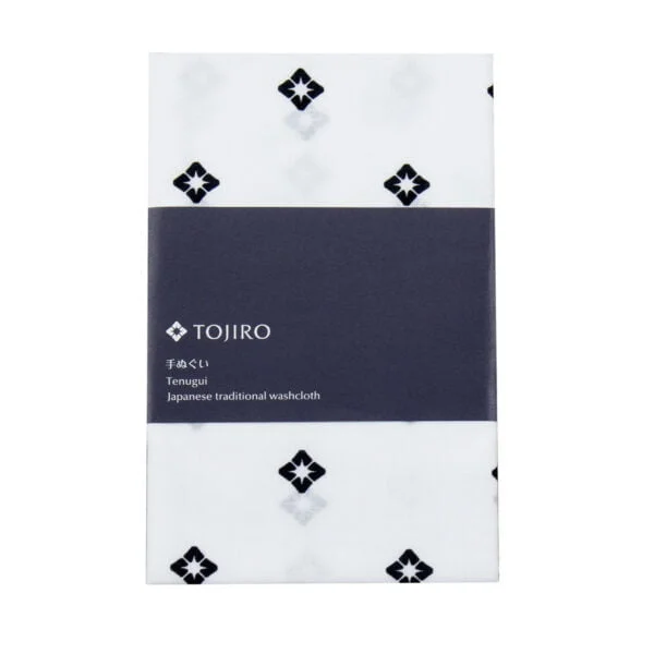 Tojiro Tenugui White Tradycyjna ścierka 86 x 35 cm Tojiro Tenugui White Tradycyjna ścierka 86 x 35 cm
Dbanie o nóż do podstaw użytkowania, ściereczka idealnie nada się do wycierania klingi. Nie pozostawia smug oraz nie rysuje klingi, idealnie nadaje się do każdego typu wykończenia stali.