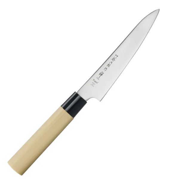 Tojiro Zen VG-10 Nóż uniwersalny 13cm Tojiro Zen VG-10 Nóż uniwersalny 13cm
Poręczny nóż kuchenny, bardzo praktyczny przy produktach małej i średniej wielkości, takich jak rzodkiewka czy cytryna. Nóż uniwersalny doskonale się sprawdza podczas cięcia marchewki "w kostkę", krojenia oliwek lub małego pieczywa. Idealny dla tych, którzy nie lubią dużych noży.
Dane techniczne:
Ostrze - laminat 3 warstwowy - rdzeń z VG-10 Twardość - 60 HRC +/- 1Długość całkowita - 25 cmDługość ostrza - 13 cmSzerokość klingi - 2,8 cmGrubość klingi - ok. 2 mmWaga - ok. 40 g