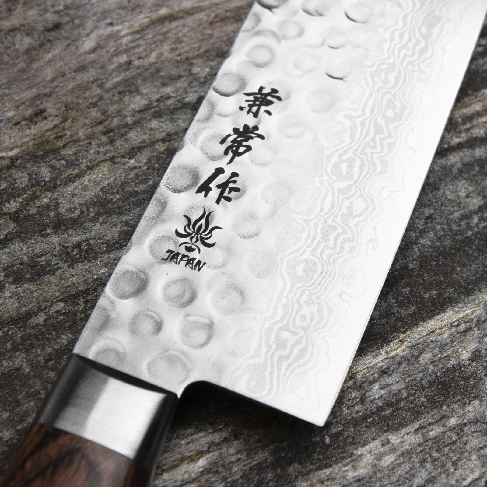 Kanetsune 900 VG-10 Nóż Usubagata 16 cm 3 KC-905