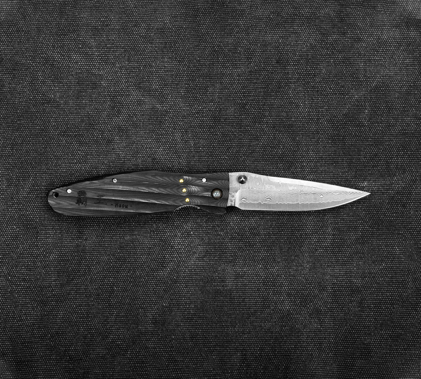 Mcusta Sengoku Black Micarta Damascus VG-10 8,6 cm 3 6 cm