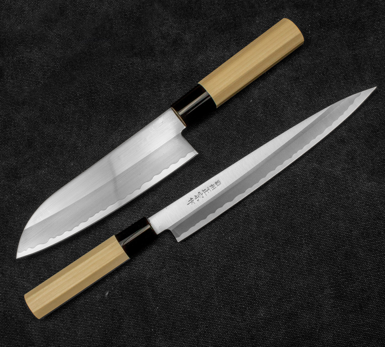 Satake Yoshimitsu Rdzewny Zestaw 2 noży Santoku+Sashimi 3 HG8403W