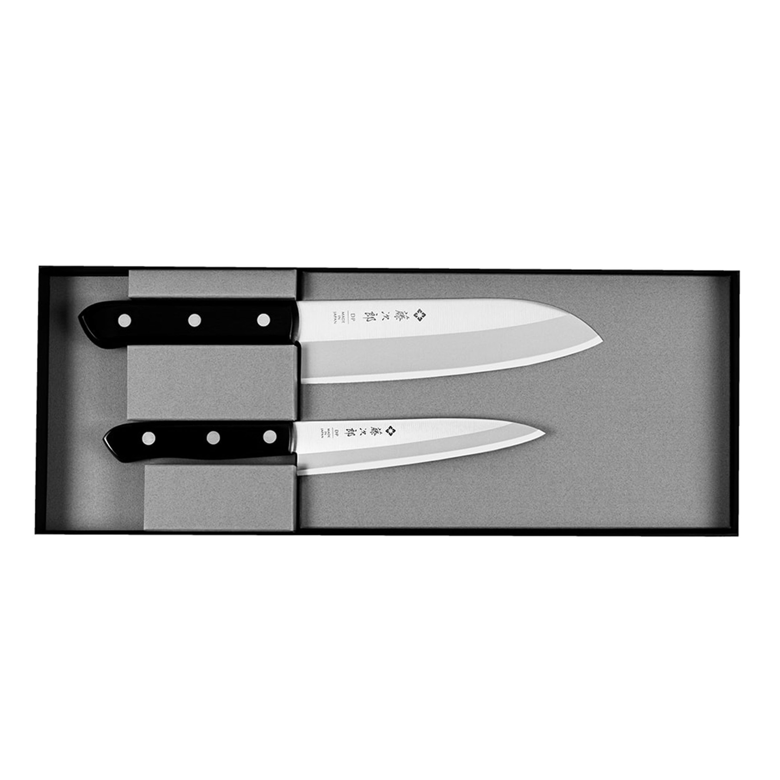 Tojiro DP3 Eco Uniwersalny 13 cm + Santoku 17 cm 2 Tojiro DP3 Eco Uniwersalny 13 cm + Santoku 17 cm