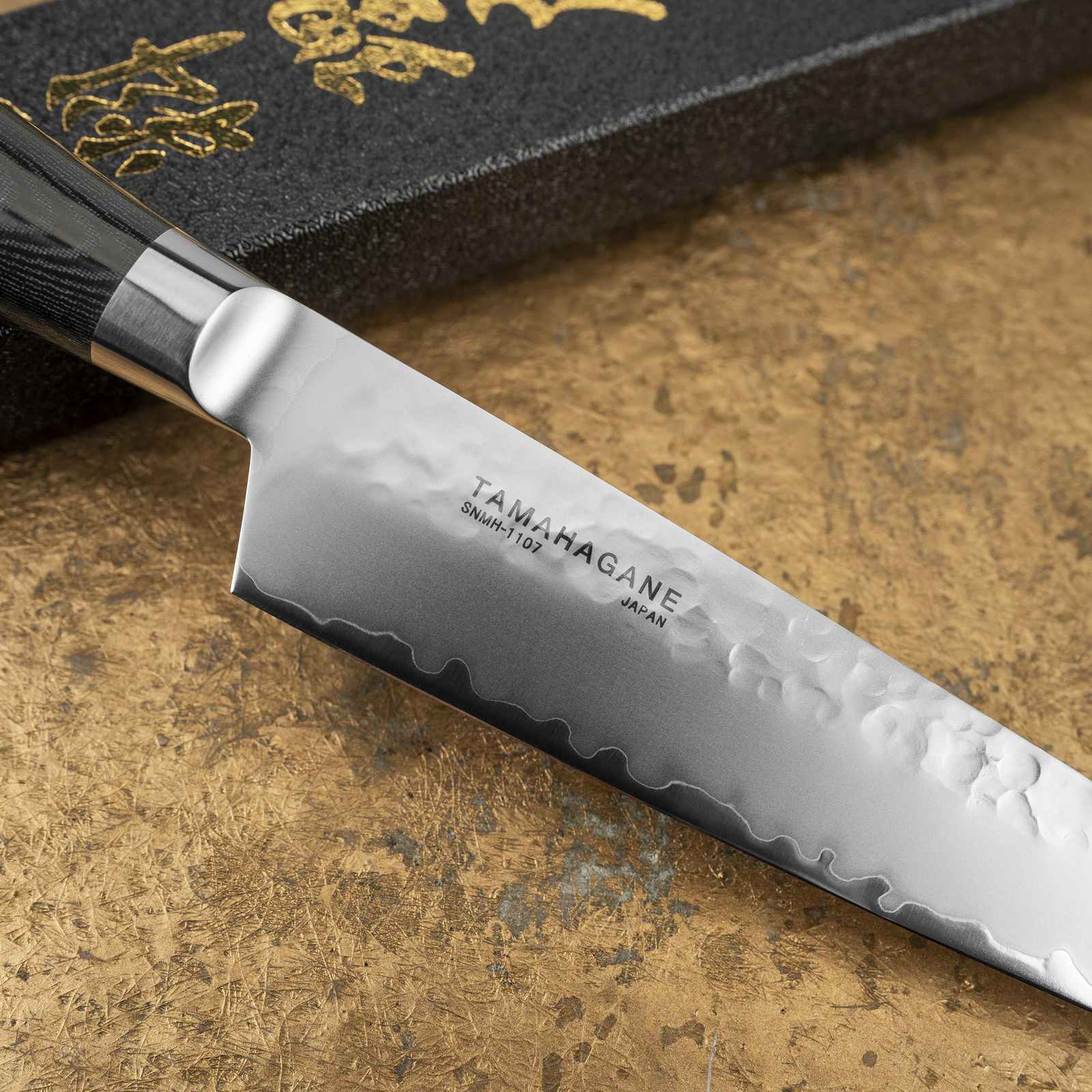 Tamahagane Tsubame Black VG-5 Nóż uniwersalny 15cm 5 SNMH-1107