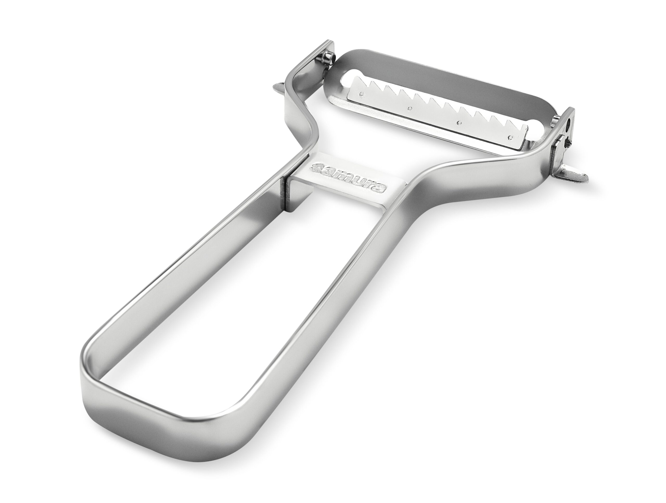 Samura Stainless steel Vegetable Peeler, julienne blade 1 Obieraczka do warzyw Samura została zaprojektowana do łatwego tworzenia cienkich pasków julienne. Niezwykle ostre ząbkowane ostrze zapewnia szybkie i precyzyjne cięcie