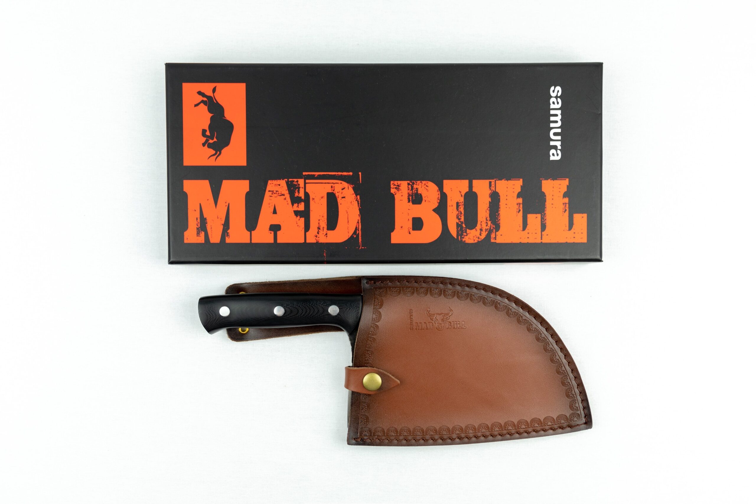 Samura MAD BULL Serbian chef’s knife with black handle, 7.0 idealnie nadaje się do wymagających zadań związanych z krojeniem zarówno w kuchni domowej