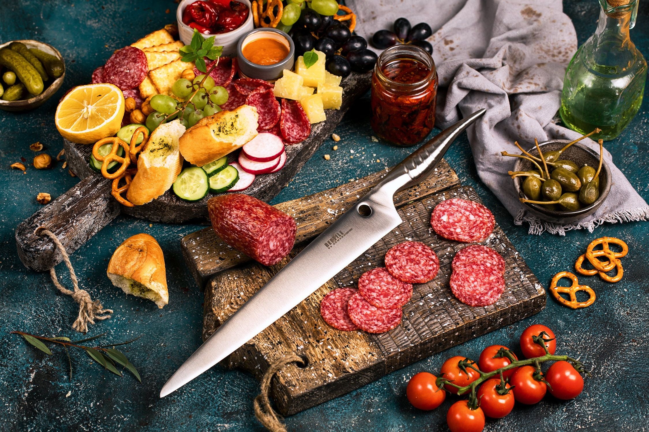 Samura REPTILE Slicing knife 10.8 ryb i innych składników.