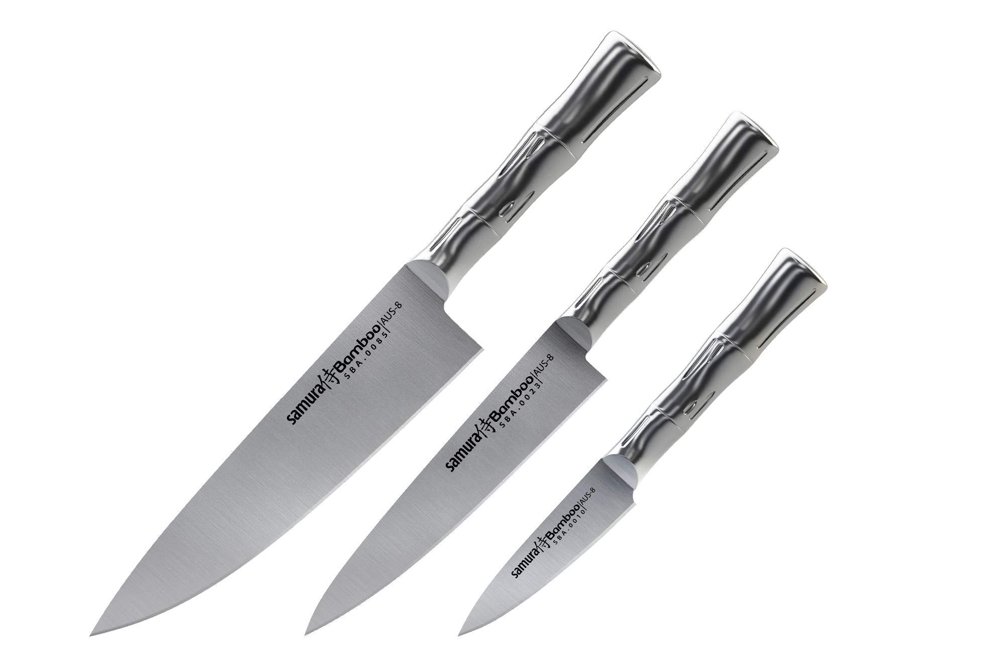 Samura BAMBOO Set of 3 kitchen knives: Paring knife, Utility knife, Chef’s knife 1 Zestaw noży bambusowych Samura (Chef’s Trio) to stylowa i praktyczna kolekcja trzech niezbędnych noży kuchennych