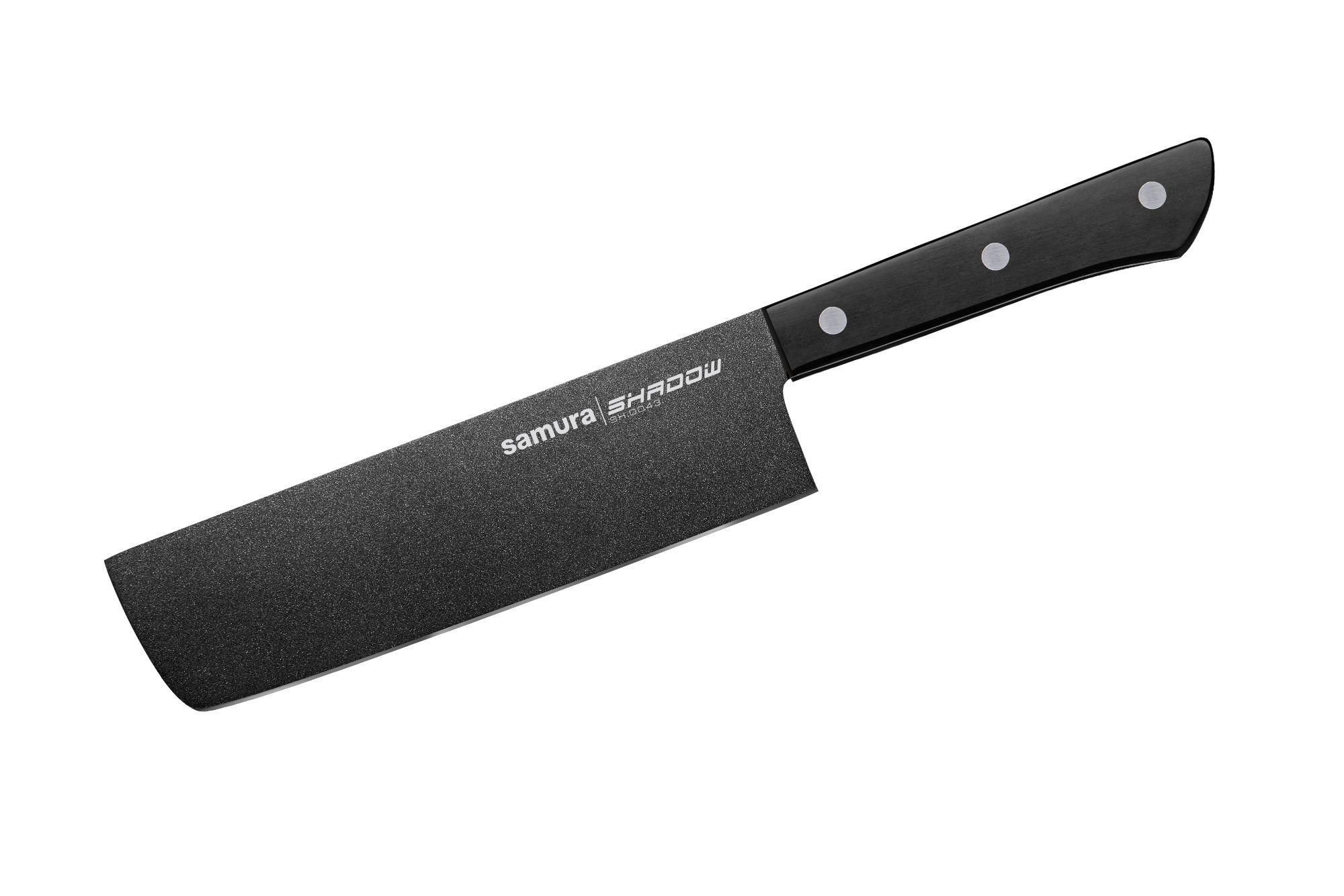 Samura SHADOW Nakiri knife with black non-stick coating 6.7 Nóż Samura Shadow Nakiri to nóż do warzyw w stylu japońskim przeznaczony do precyzyjnego i wydajnego przygotowywania składników pochodzenia roślinnego. Idealnie nadaje się do krojenia