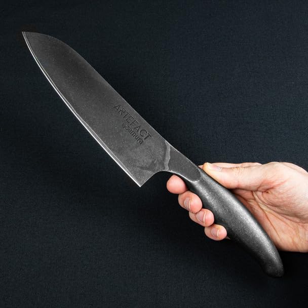 Samura ARTEFACT kitchen Santoku knife 7.1''/180 mm 2 siekania i kostkowania szerokiej gamy składników. Jego wyważona konstrukcja sprawia