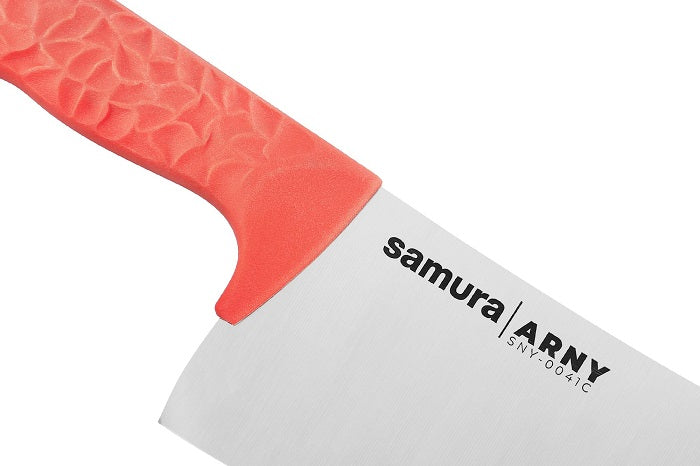 Samura ARNY Modern Cleaver 8.2 a także łatwego siekania warzyw i ziół.
